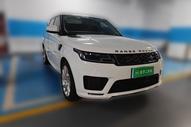 Used Land Rover Range Sport 2018 3.0 SC V6 HSE DYNAMIC Front Right 45 Deg