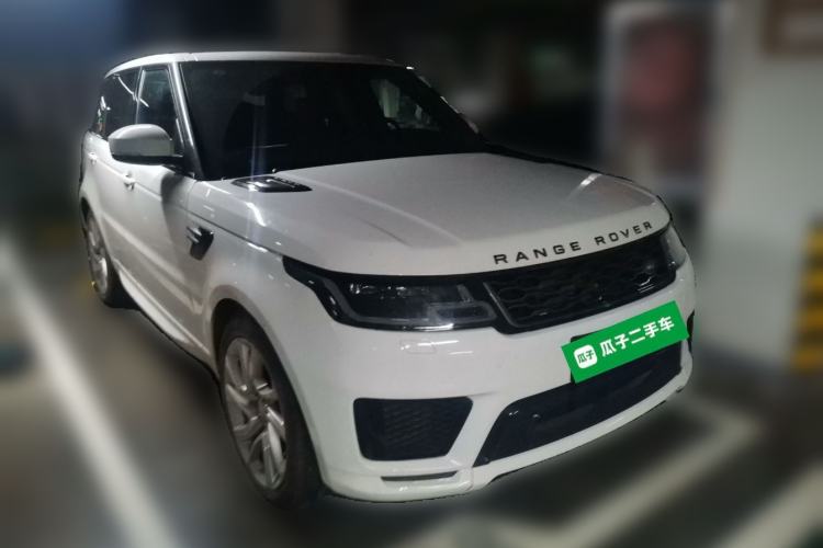 Used Land Rover Range Sport 2018 3.0 SC V6 HSE DYNAMIC Front Right 45 Deg