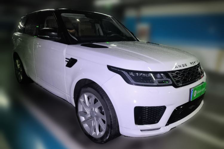 Used Land Rover Range Sport 2018 3.0 SC V6 HSE DYNAMIC Front Right 45 Deg
