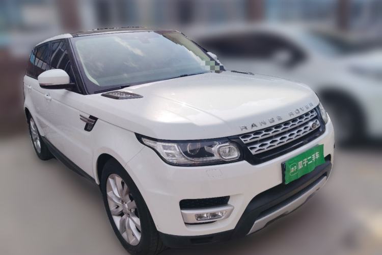 Used Land Rover Range Sport  Front Right 45 Deg
