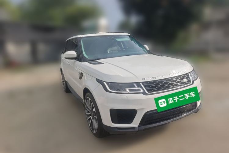 Used Land Rover Range Sport 2018 3.0 SC V6 HSE DYNAMIC Front Right 45 Deg