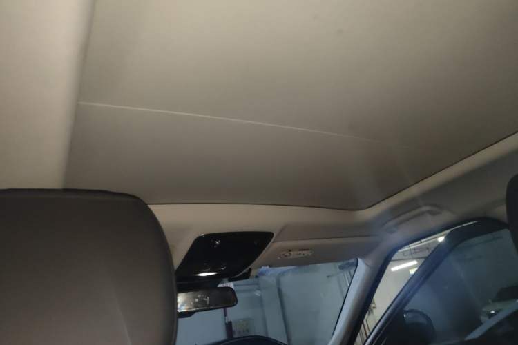 Used Land Rover Range Sport  Headliner