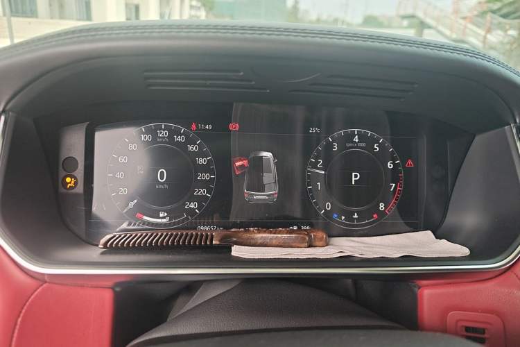 Used Land Rover Range Sport 2018 3.0 SC V6 HSE DYNAMIC Instrument Cluster