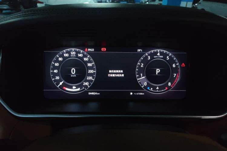 Used Land Rover Range Sport 2018 3.0 SC V6 HSE DYNAMIC Instrument Cluster