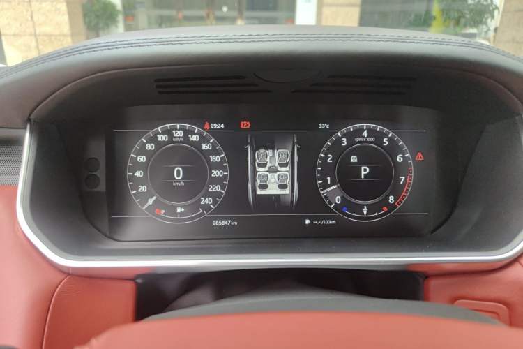 Used Land Rover Range Sport 2018 3.0 SC V6 HSE DYNAMIC Instrument Cluster