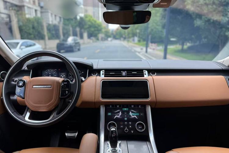 Used Land Rover Range Sport 2018 3.0 SC V6 HSE DYNAMIC Interior 1