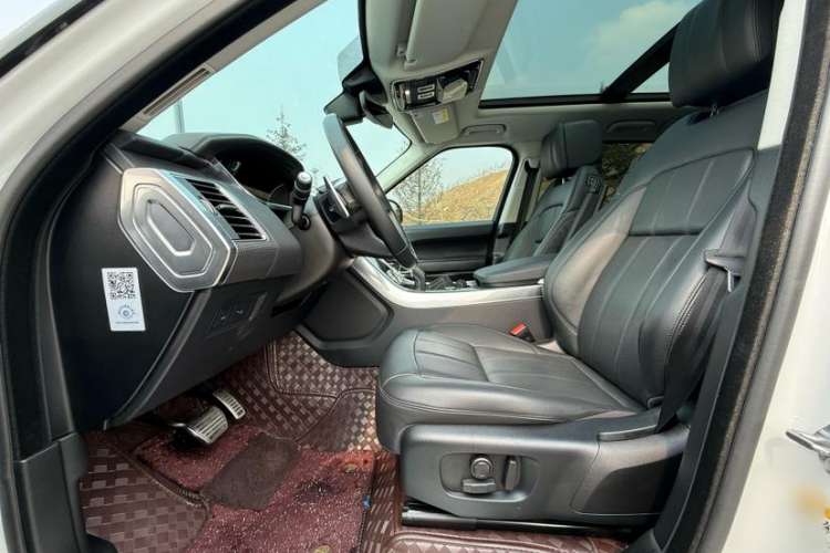 Used Land Rover Range Sport 2018 3.0 SC V6 HSE DYNAMIC Interior 2
