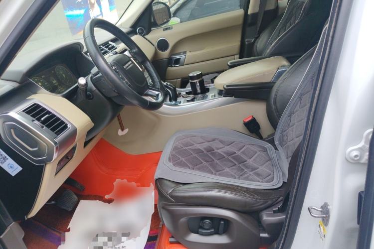 Used Land Rover Range Sport  Left Front Seat