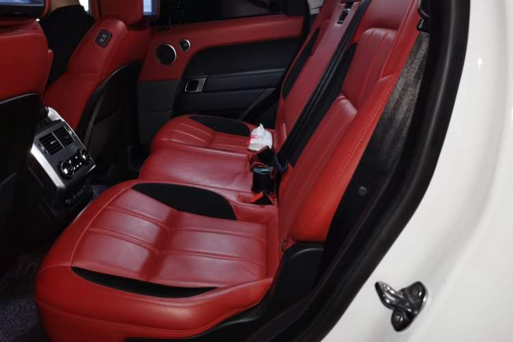 Used Land Rover Range Sport 2018 3.0 SC V6 HSE DYNAMIC Left Rear Seat