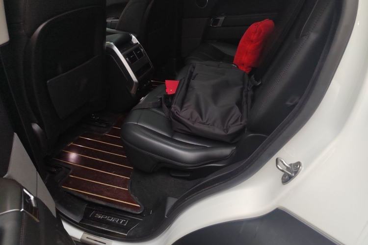 Used Land Rover Range Sport 2018 3.0 V6 HSE DYNAMIC Left Rear Seat
