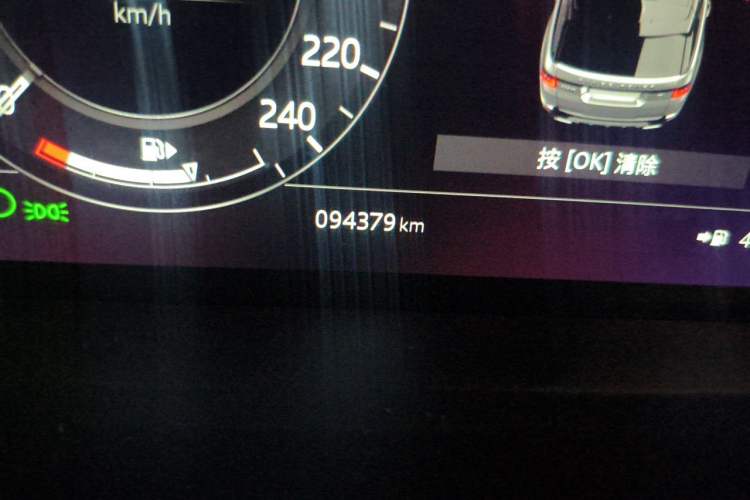 Used Land Rover Range Sport 2018 3.0 SC V6 HSE DYNAMIC Odometer Close Up