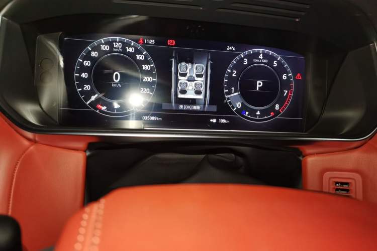 Used Land Rover Range Sport 2018 3.0 SC V6 HSE DYNAMIC Odometer Close Up