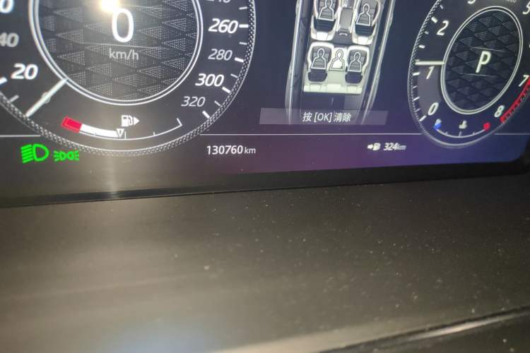 Used Land Rover Range Sport  Odometer Close Up