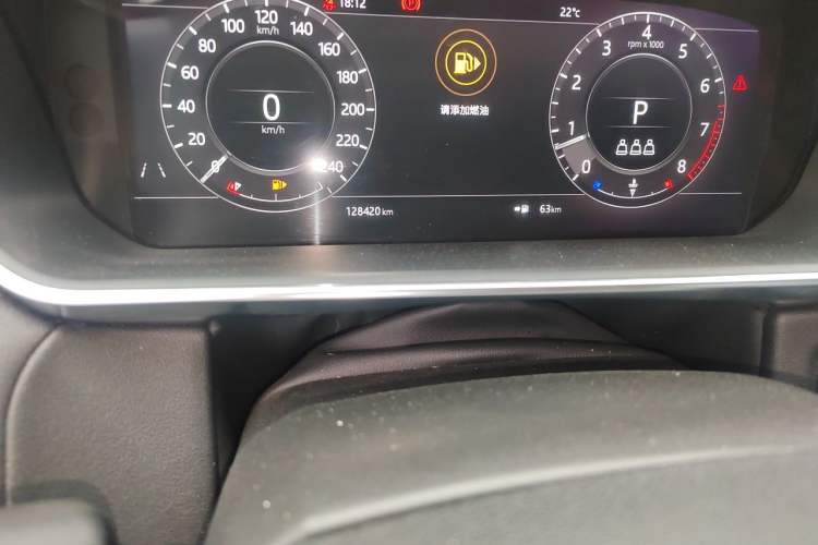 Used Land Rover Range Sport 2018 3.0 V6 HSE DYNAMIC Odometer Close Up