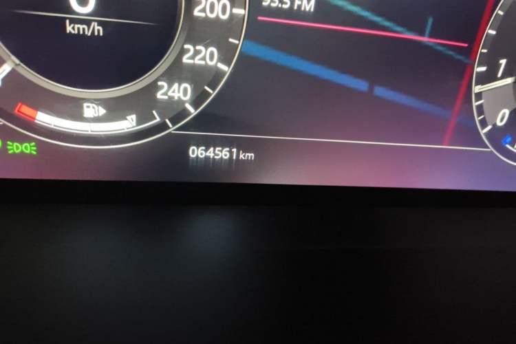 Used Land Rover Range Sport 2018 3.0 SC V6 HSE DYNAMIC Odometer Close Up