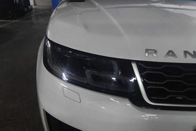 Used Land Rover Range Sport 2018 3.0 SC V6 HSE DYNAMIC Right Front Headlight