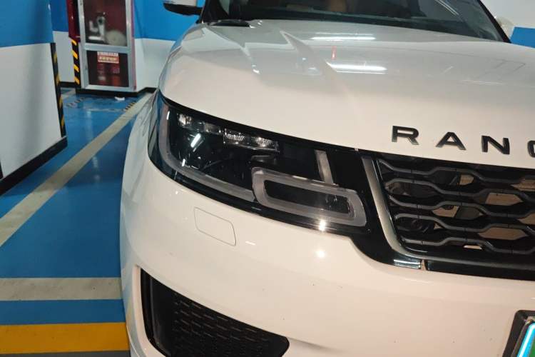 Used Land Rover Range Sport 2018 3.0 SC V6 HSE DYNAMIC Right Front Headlight