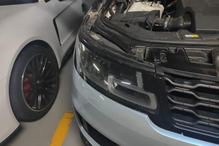 Used Land Rover Range Sport  Right Front Headlight