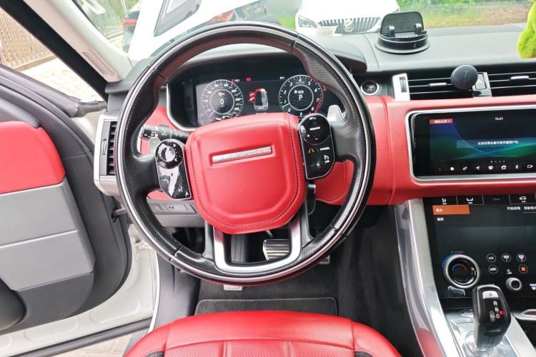 Used Land Rover Range Sport 2018 3.0 SC V6 HSE DYNAMIC Steering Wheel