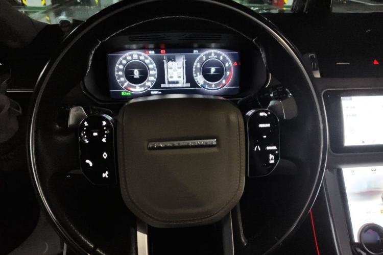 Used Land Rover Range Sport 2018 3.0 SC V6 HSE DYNAMIC Steering Wheel