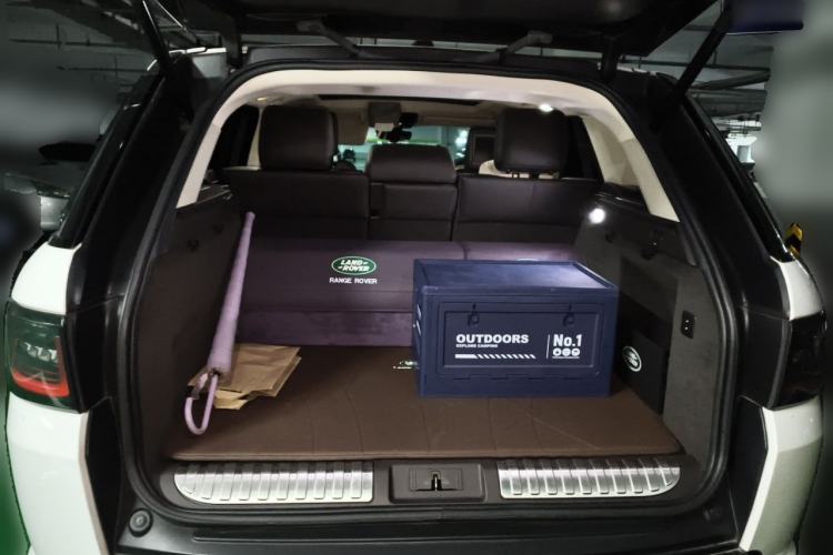 Used Land Rover Range Sport 2018 3.0 SC V6 HSE DYNAMIC Trunk