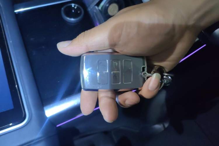 Used Land Rover Range Sport 2018 3.0 SC V6 HSE DYNAMIC Vehicle Key