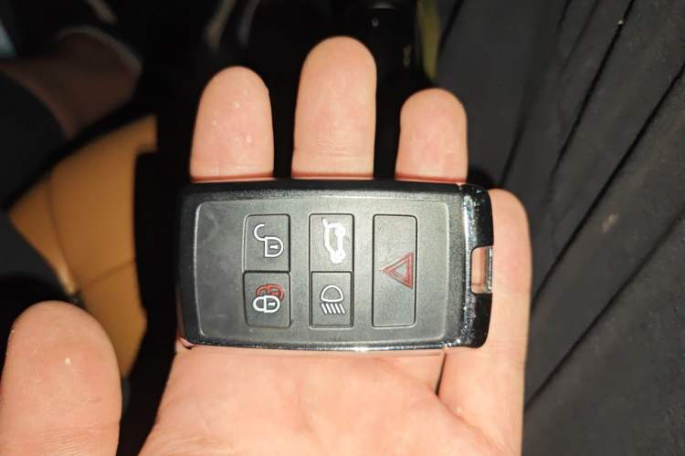 Used Land Rover Range Sport 2018 3.0 SC V6 HSE DYNAMIC Vehicle Key