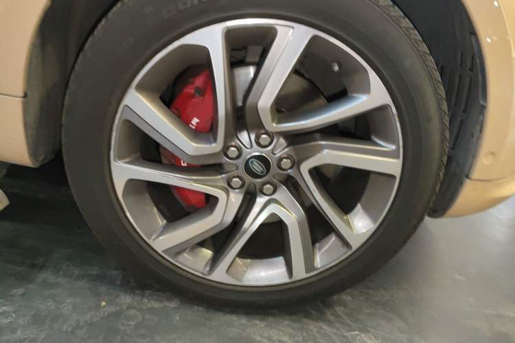 Used Land Rover Range Sport 2018 3.0 SC V6 Fēngshàng Chuàngshì Edition DYNAMIC Right Front Wheel Hub