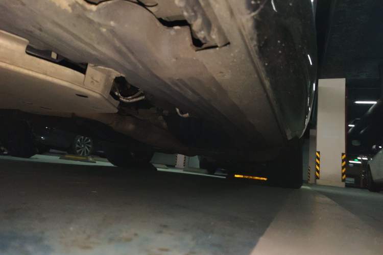 Used Land Rover Range Sport 2019 3.0 L6 HSE DYNAMIC Chassis Front Left