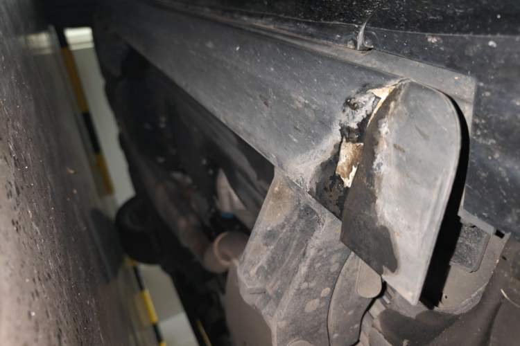 Used Land Rover Range Sport 2019 3.0 L6 HSE DYNAMIC Chassis Front Right