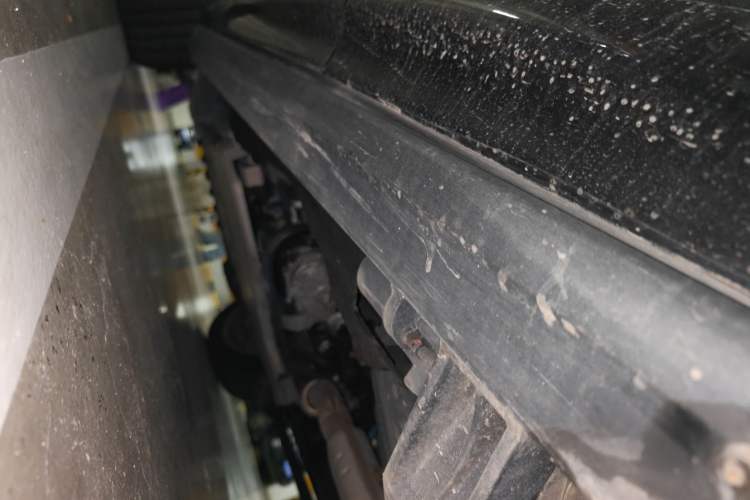 Used Land Rover Range Sport 2019 3.0 L6 HSE DYNAMIC Chassis Rear Left