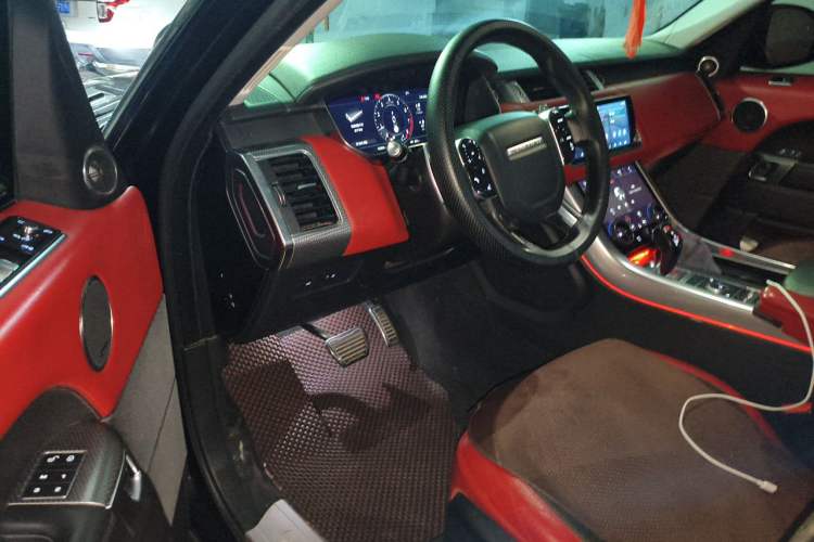 Used Land Rover Range Sport 2019 3.0 L6 HSE DYNAMIC Driver Seat