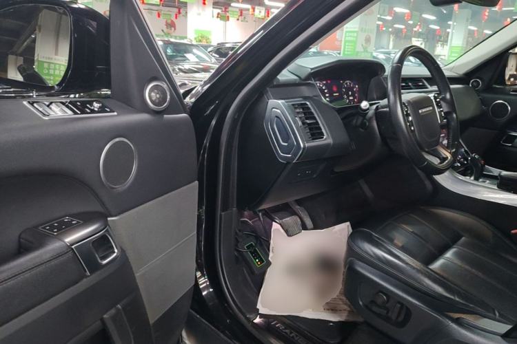 Used Land Rover Range Sport 2019 3.0 SC V6 Special Edition Driver Seat