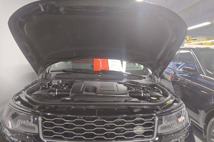 Used Land Rover Range Sport 2019 3.0 L6 HSE DYNAMIC Engine Bay