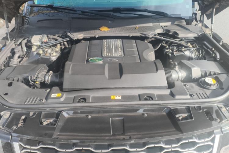 Used Land Rover Range Sport 2019 3.0 SC V6 HSE DYNAMIC Engine Bay
