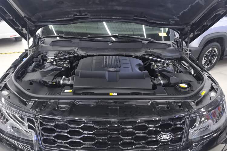 Used Land Rover Range Sport 2019 3.0 SC V6 Special Edition Engine Bay