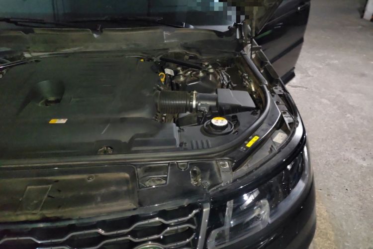 Used Land Rover Range Sport 2019 3.0 L6 HSE DYNAMIC Engine Bay Left