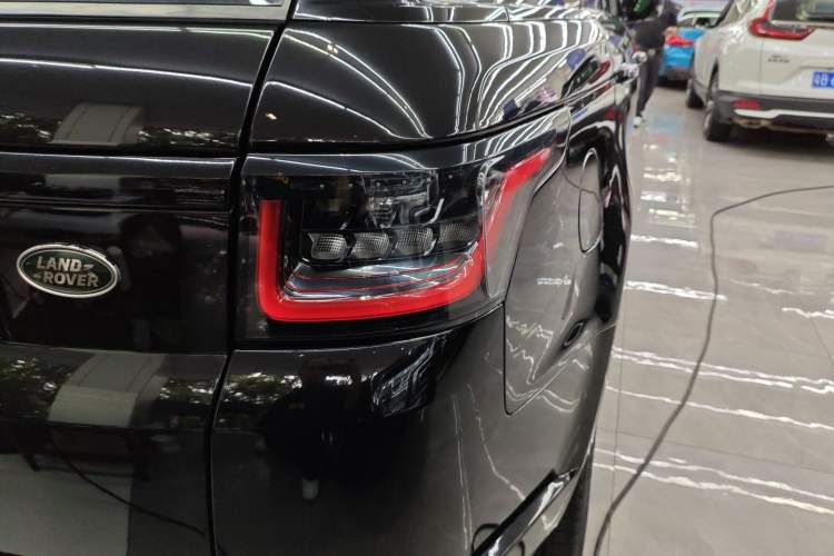 Used Land Rover Range Sport 2019 3.0 L6 HSE DYNAMIC Exterior 3
