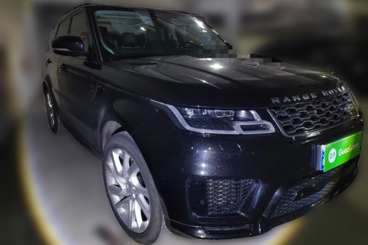 Used Land Rover Range Sport 2019 3.0 L6 HSE DYNAMIC Front Right 45 Deg
