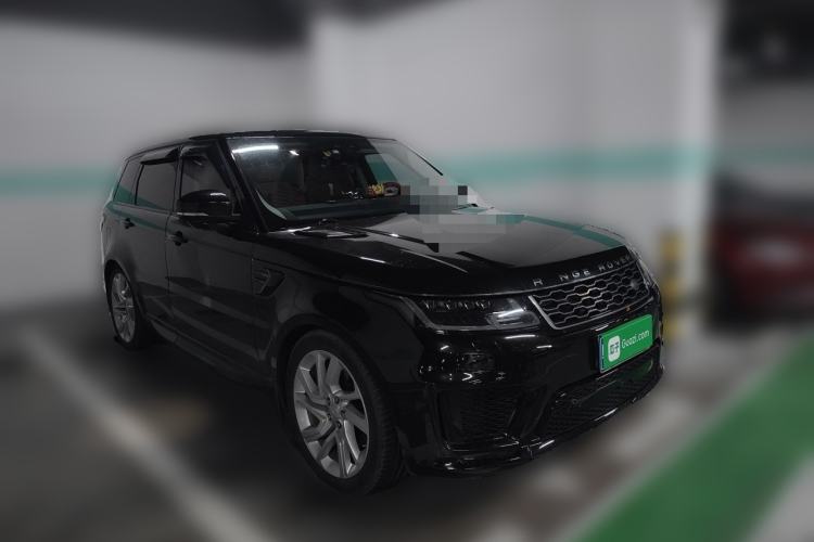 Used Land Rover Range Sport 2019 3.0 L6 HSE DYNAMIC Front Right 45 Deg