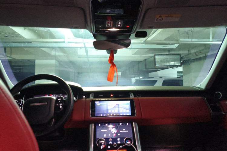 Used Land Rover Range Sport 2019 3.0 L6 HSE DYNAMIC Headliner
