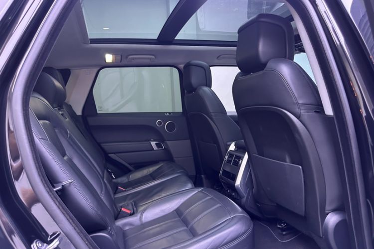 Used Land Rover Range Sport 2019 3.0 SC V6 Special Edition Interior 2