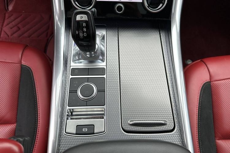 Used Land Rover Range Sport 2019 3.0 L6 HSE DYNAMIC Interior 6