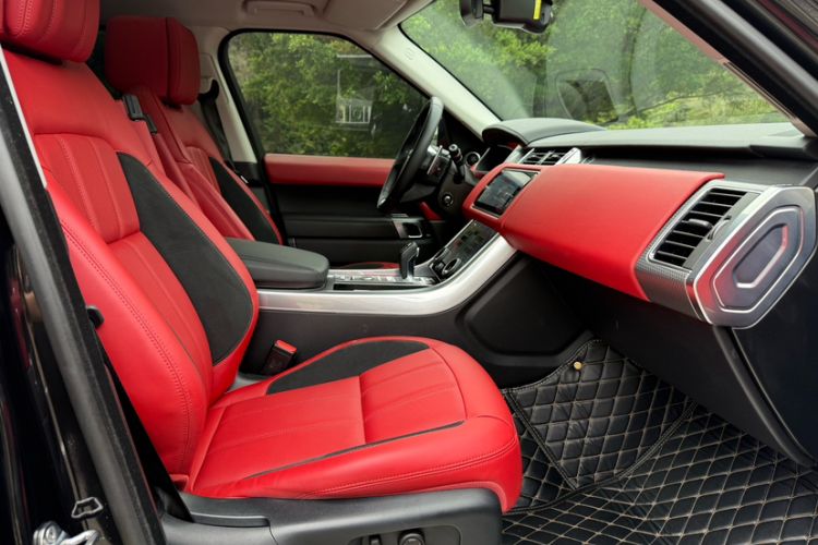 Used Land Rover Range Sport 2019 3.0 L6 HSE DYNAMIC Interior 6