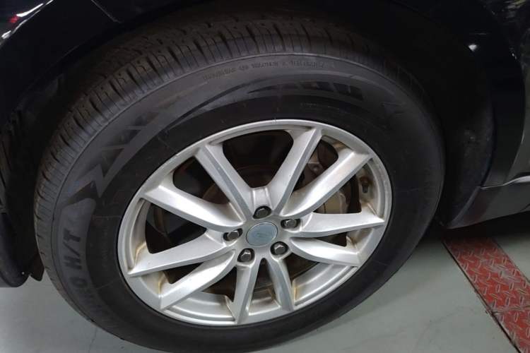 Used Land Rover Range Sport 2019 3.0 SC V6 Special Edition Left Front Wheel Hub