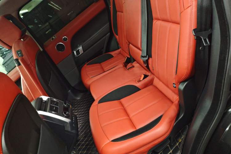 Used Land Rover Range Sport 2019 3.0 L6 HSE DYNAMIC Left Rear Seat