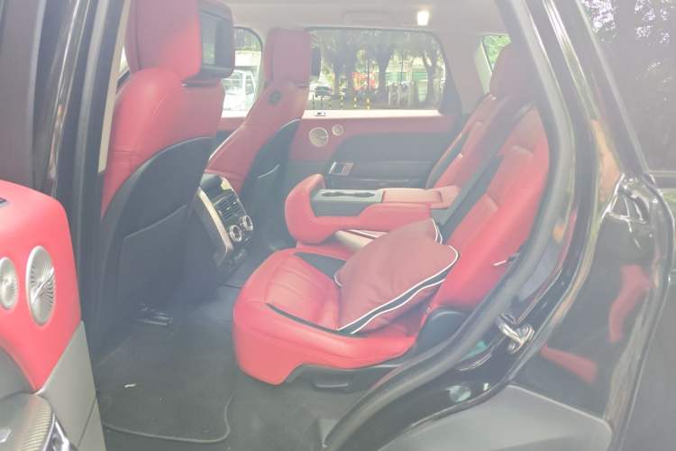 Used Land Rover Range Sport 2019 3.0 L6 HSE DYNAMIC Left Rear Seat