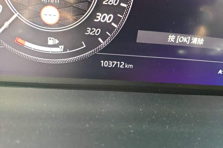 Used Land Rover Range Sport 2019 3.0 SC V6 HSE DYNAMIC Odometer Close Up