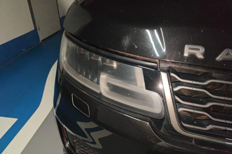 Used Land Rover Range Sport 2019 3.0 L6 HSE DYNAMIC Right Front Headlight