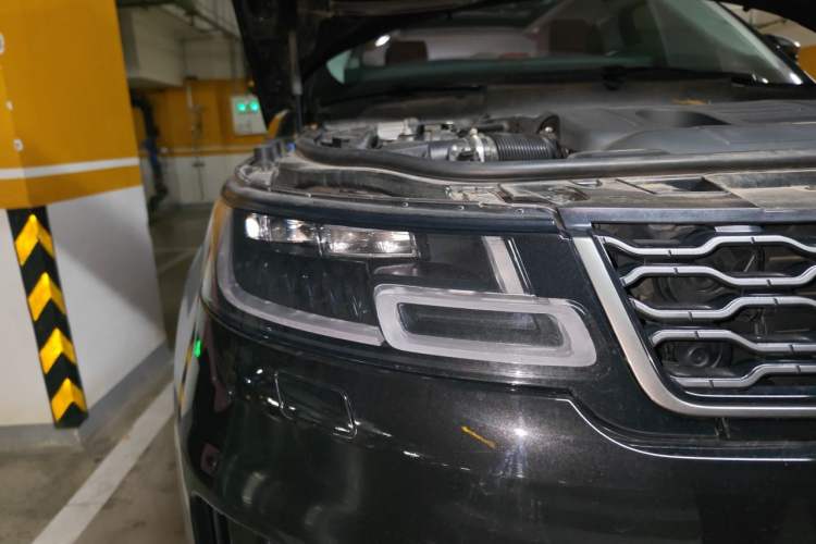 Used Land Rover Range Sport 2019 3.0 L6 HSE DYNAMIC Right Front Headlight